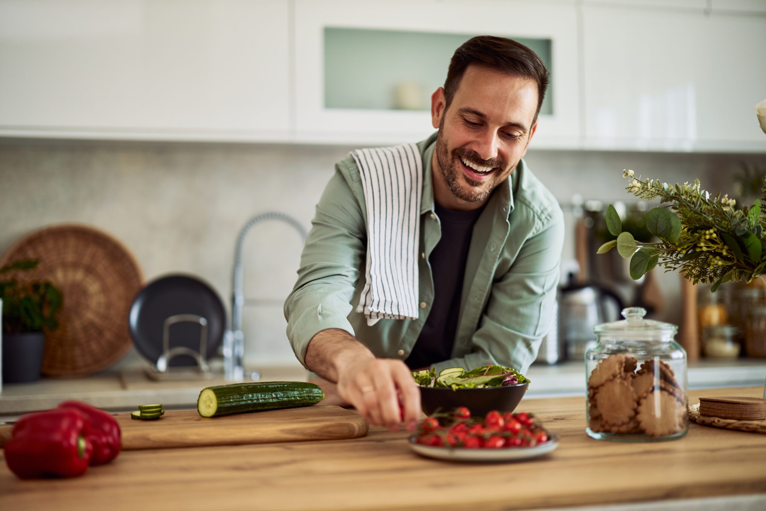 Binder Protocols vs Chelation: Choosing the Right Heavy Metals Detox
